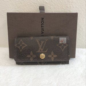 SOLD LOUIS VUITTON Monogram 4 Keys Holder